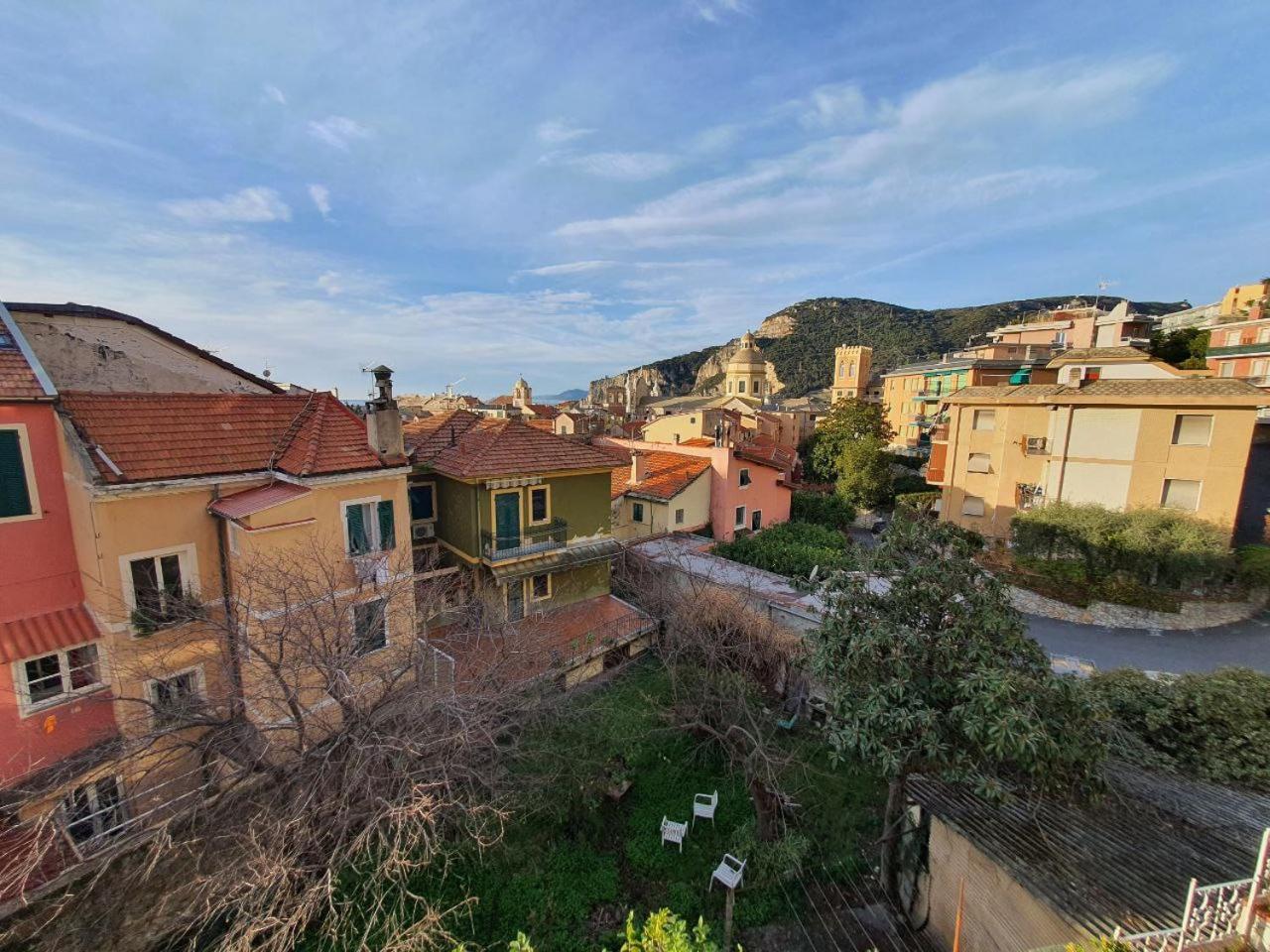 Residence Olivotti Finale Ligure Eksteriør bilde